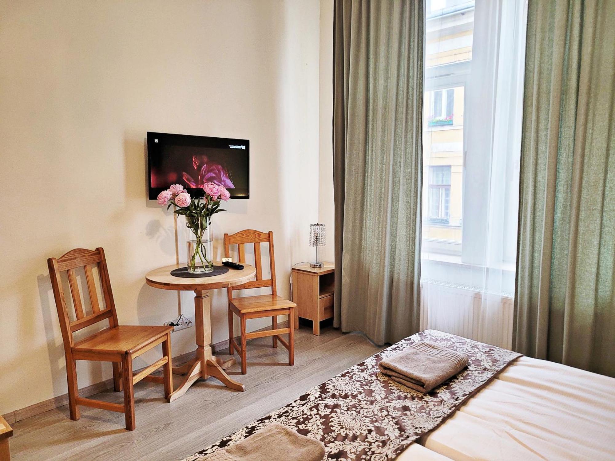 Dream Post Aparthotel Krakow Luaran gambar