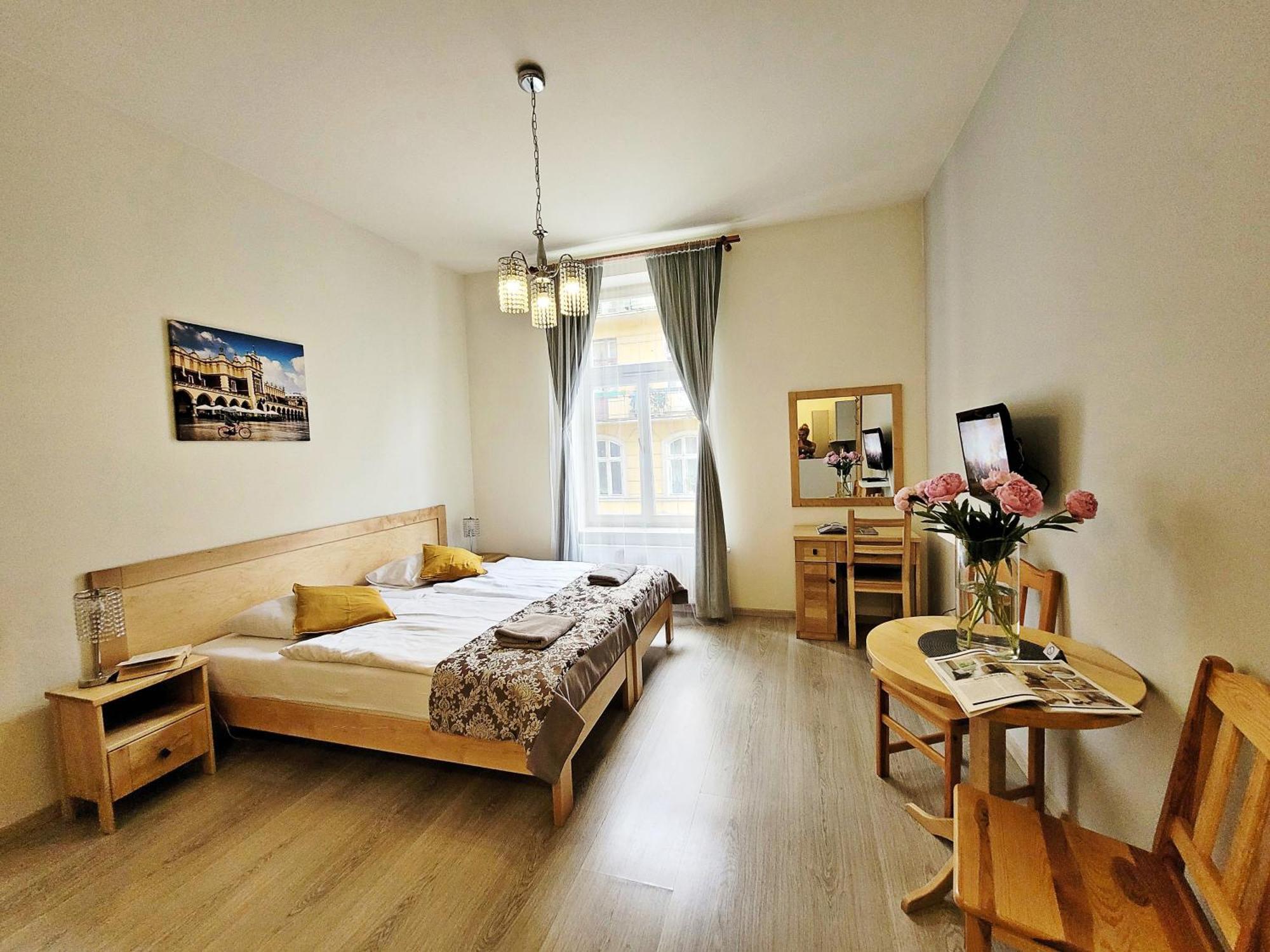 Dream Post Aparthotel Krakow Luaran gambar